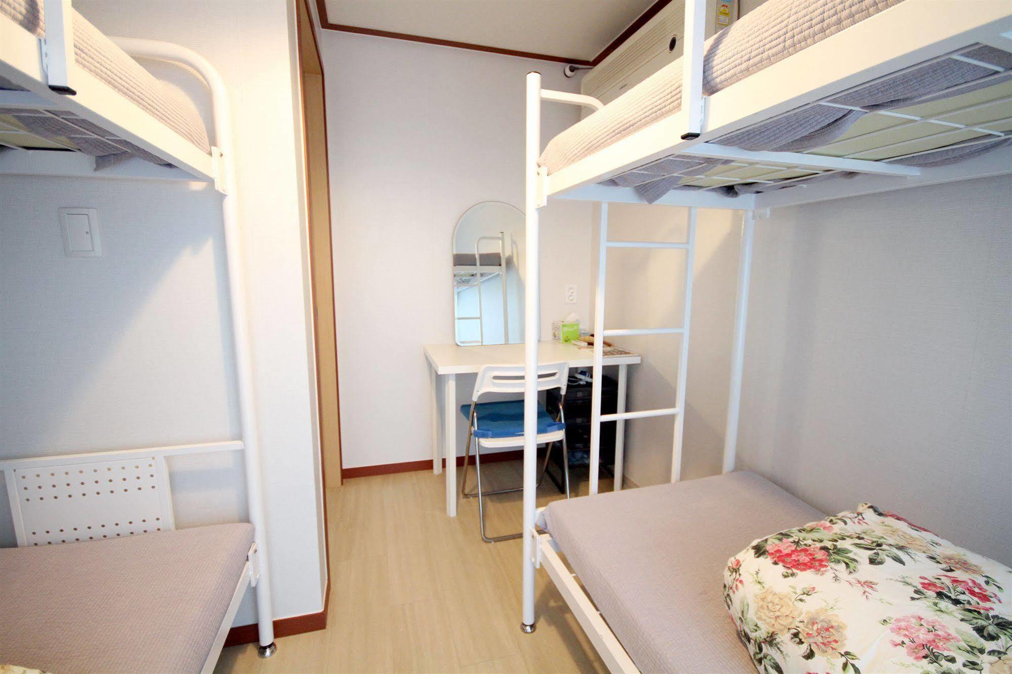 Cheongdam Ladies Guesthouse In Seúl Exterior foto